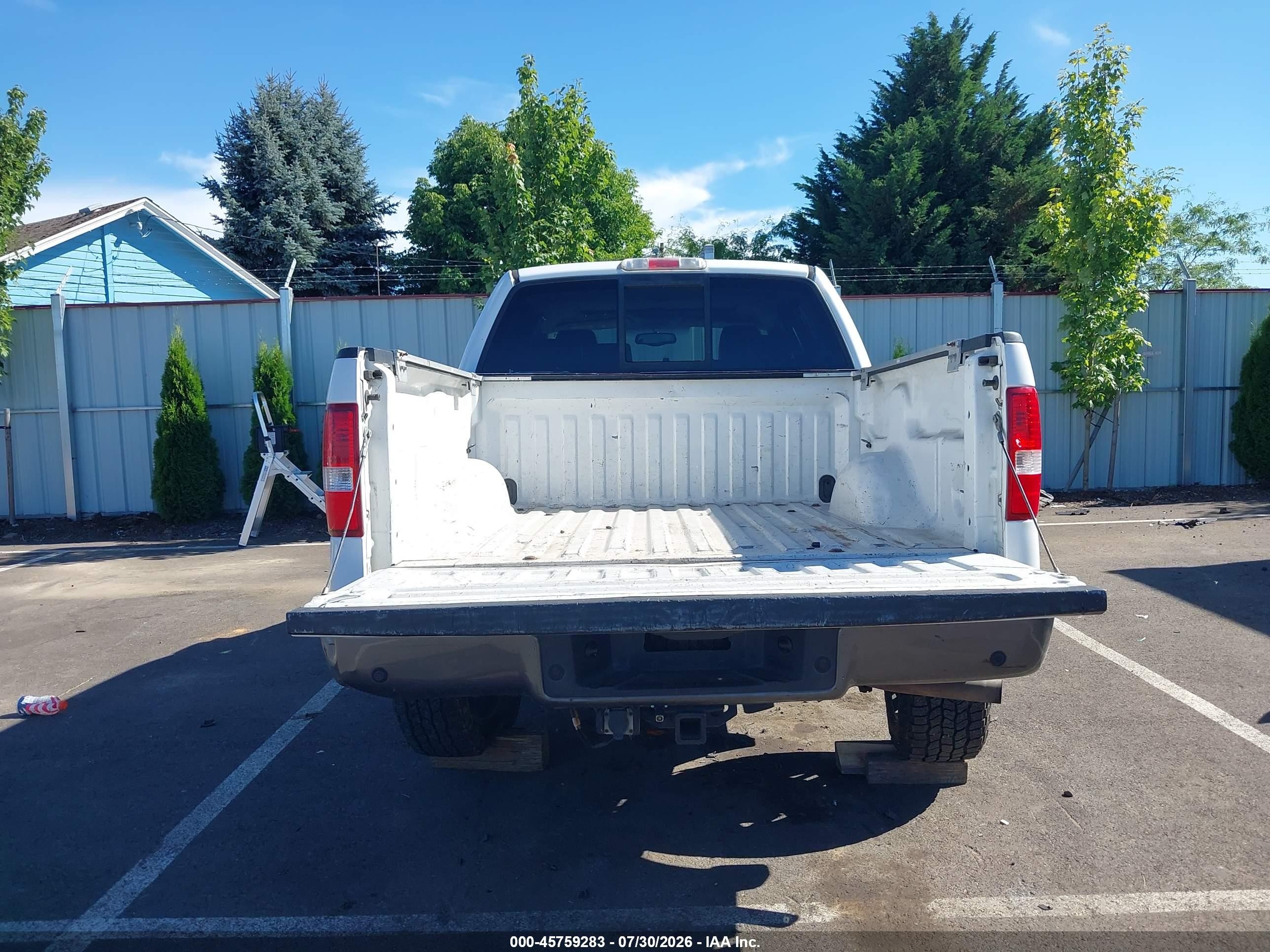 2005 Ford F-150 Fx4/lariat/xlt White vin: 1FTPW14545FA32883