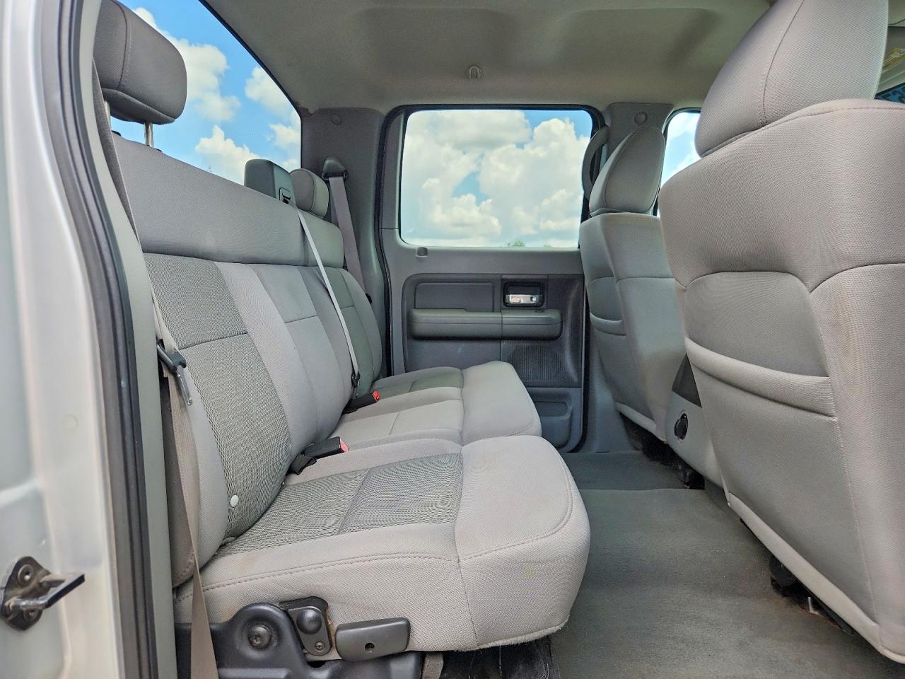 2005 Ford F150 Supercrew Silver vin: 1FTPW14545FA77029