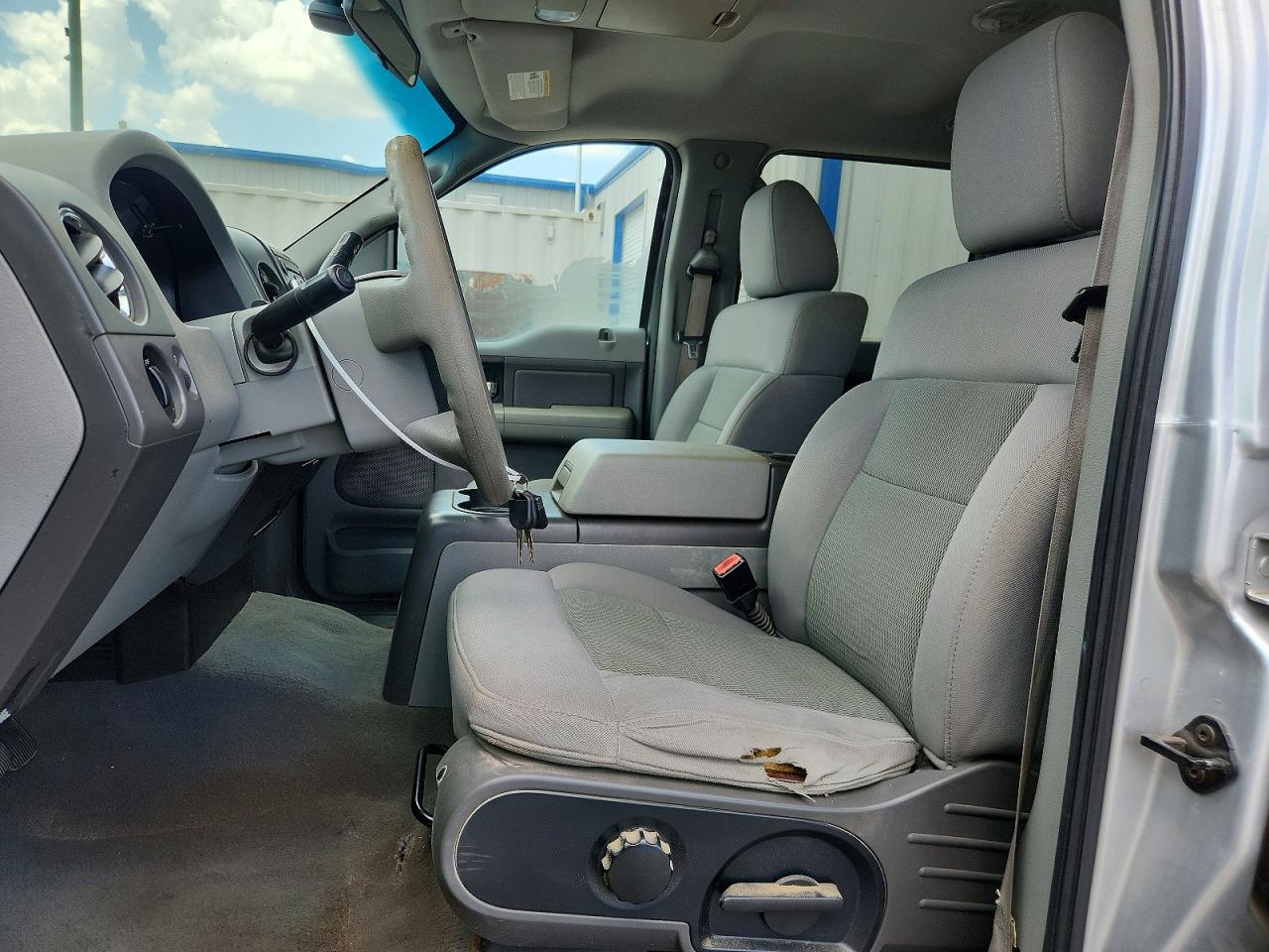 2005 Ford F150 Supercrew Silver vin: 1FTPW14545FA77029