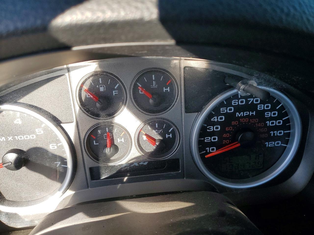 2005 Ford F150 Supercrew Silver vin: 1FTPW14545FB63473