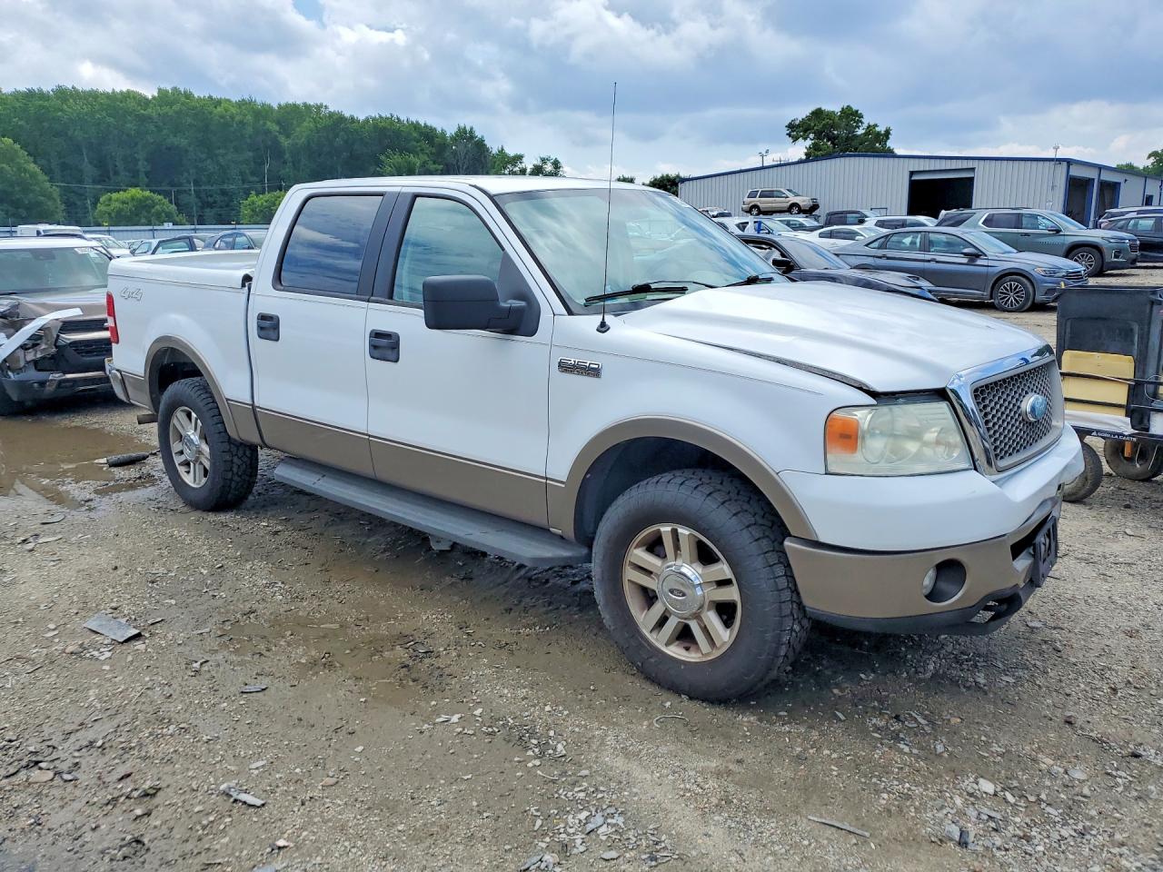 2006 Ford F150 Supercrew White vin: 1FTPW14546FB33004