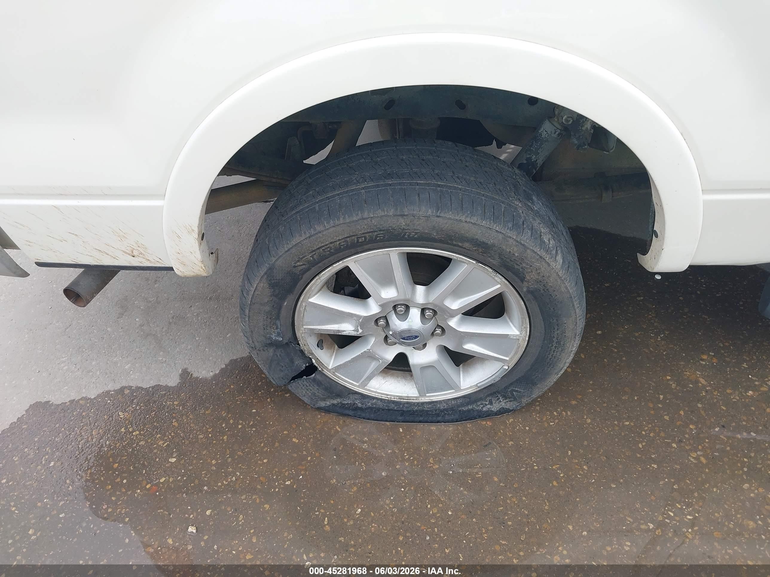 2007 Ford F-150 Fx4/lariat/xlt Cream vin: 1FTPW14547FB38009