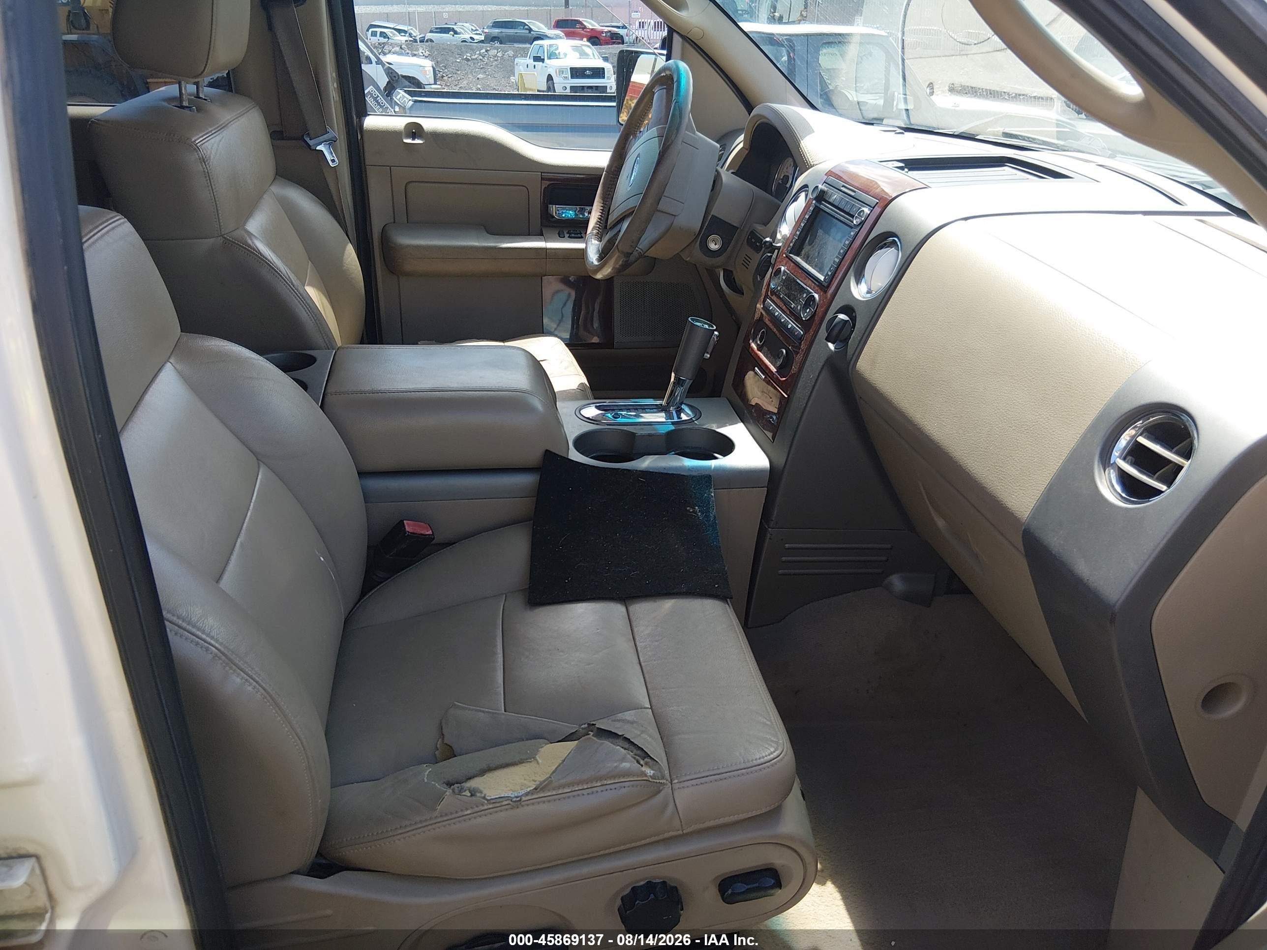 2008 Ford F-150 60th Anniversary/fx4/king Ranch/lariat/limited/xlt White vin: 1FTPW14548FB23558