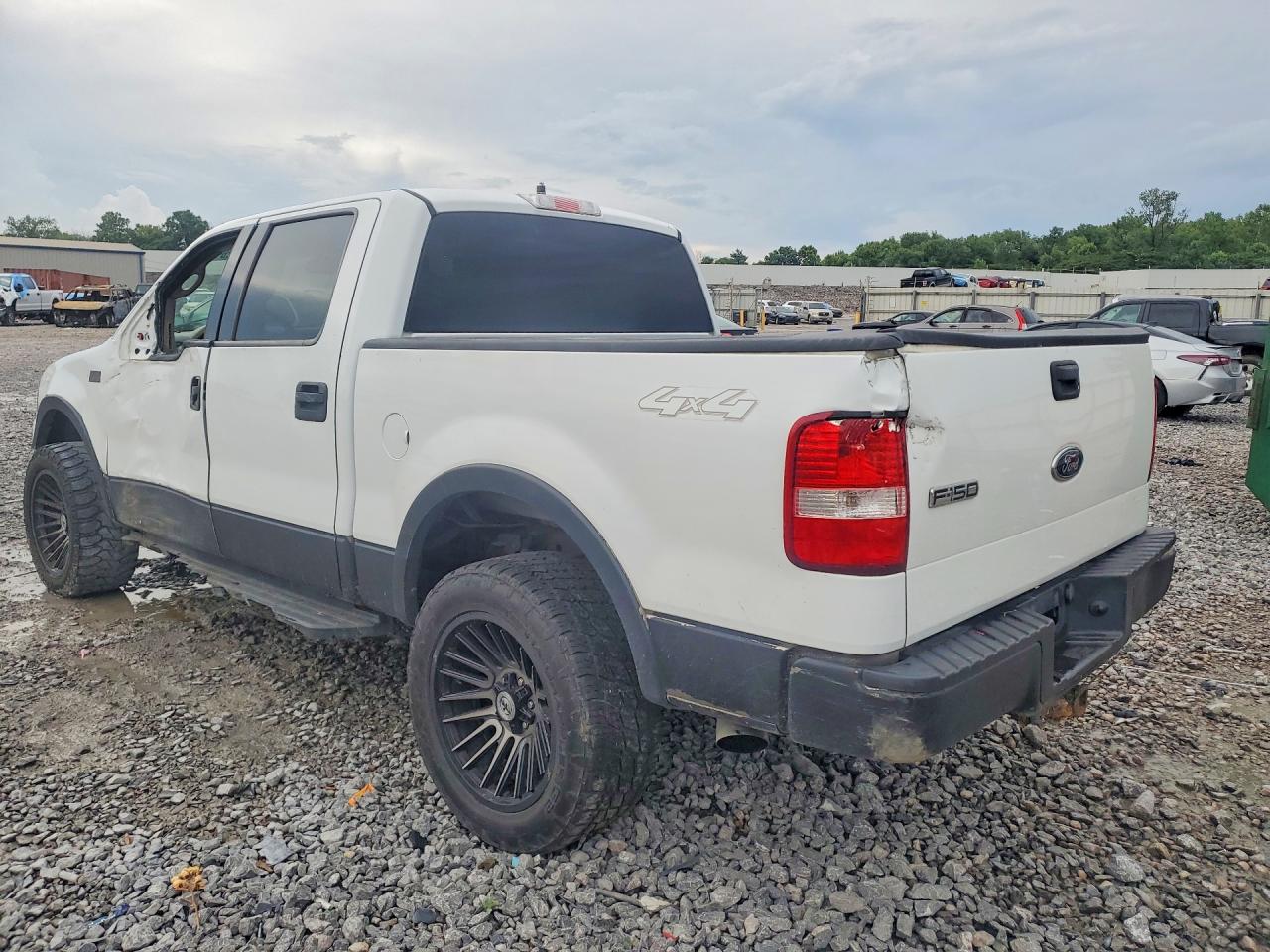 2004 Ford F150 Supercrew White vin: 1FTPW14554FA42840