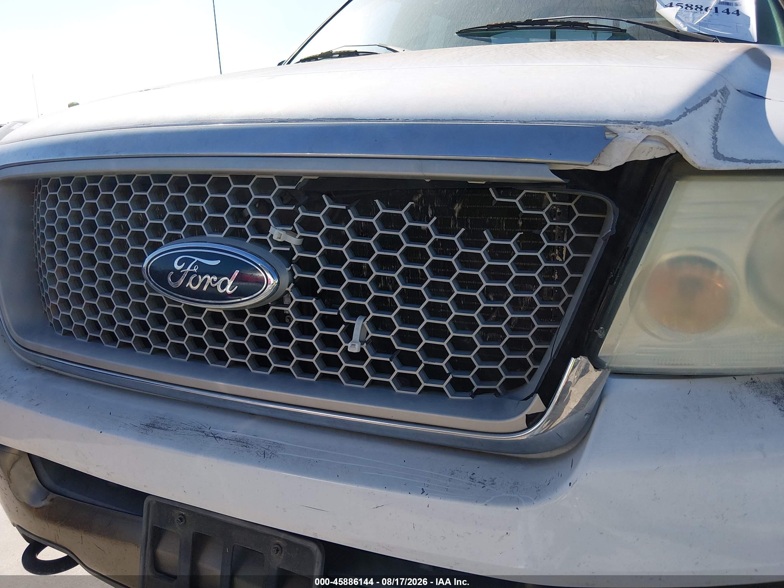 2004 Ford F-150 Fx4/lariat/xlt White vin: 1FTPW14554KB02123