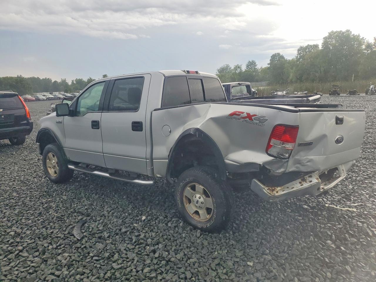 2004 Ford F150 Supercrew White vin: 1FTPW14554KB12098
