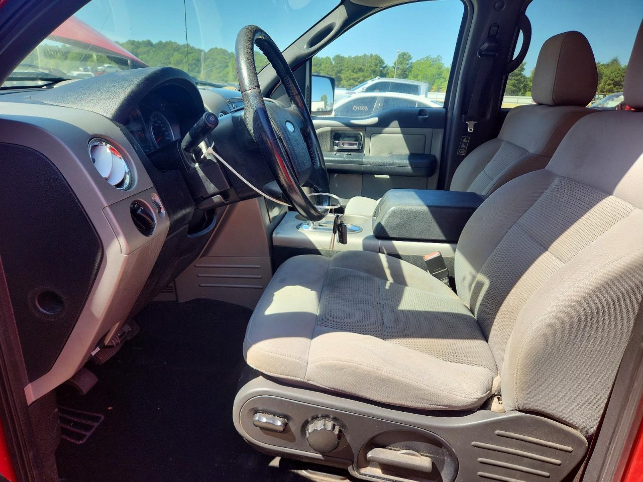 2004 Ford F150 Supercrew Red vin: 1FTPW14554KB79493