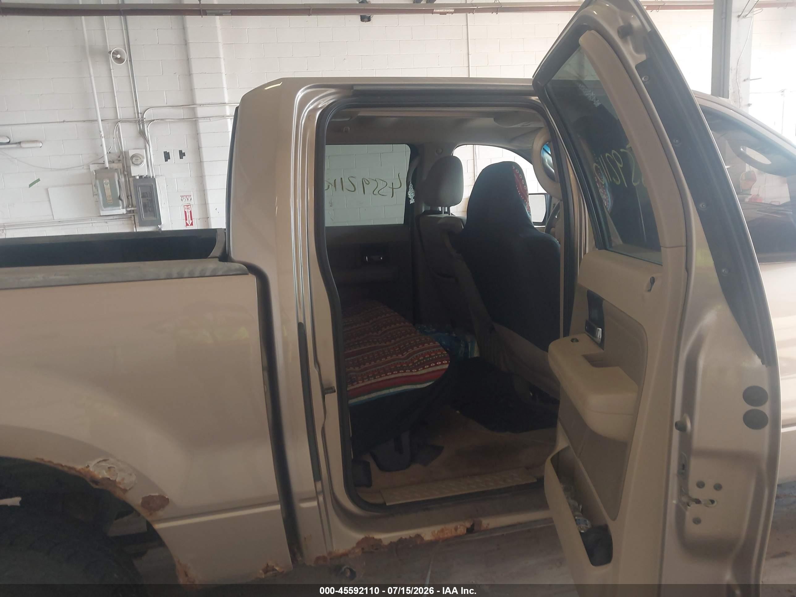 2004 Ford F-150 Fx4/lariat/xlt Tan vin: 1FTPW14554KC50790