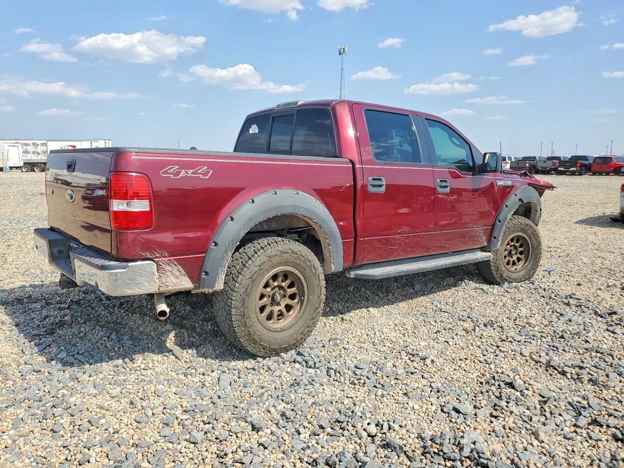 2005 Ford F150 Supercrew Maroon vin: 1FTPW14555FA75564