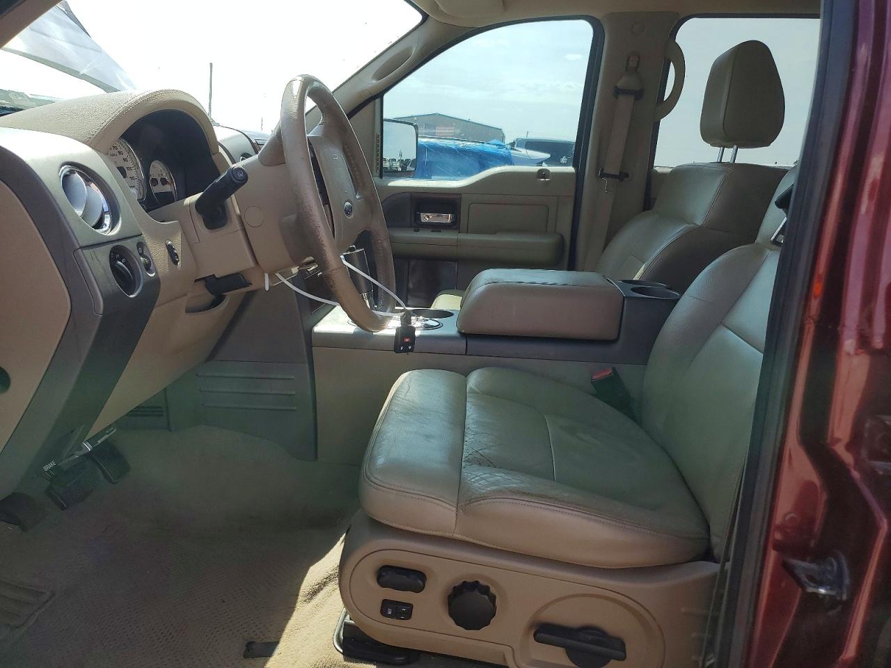 2005 Ford F150 Supercrew Maroon vin: 1FTPW14555FA75564