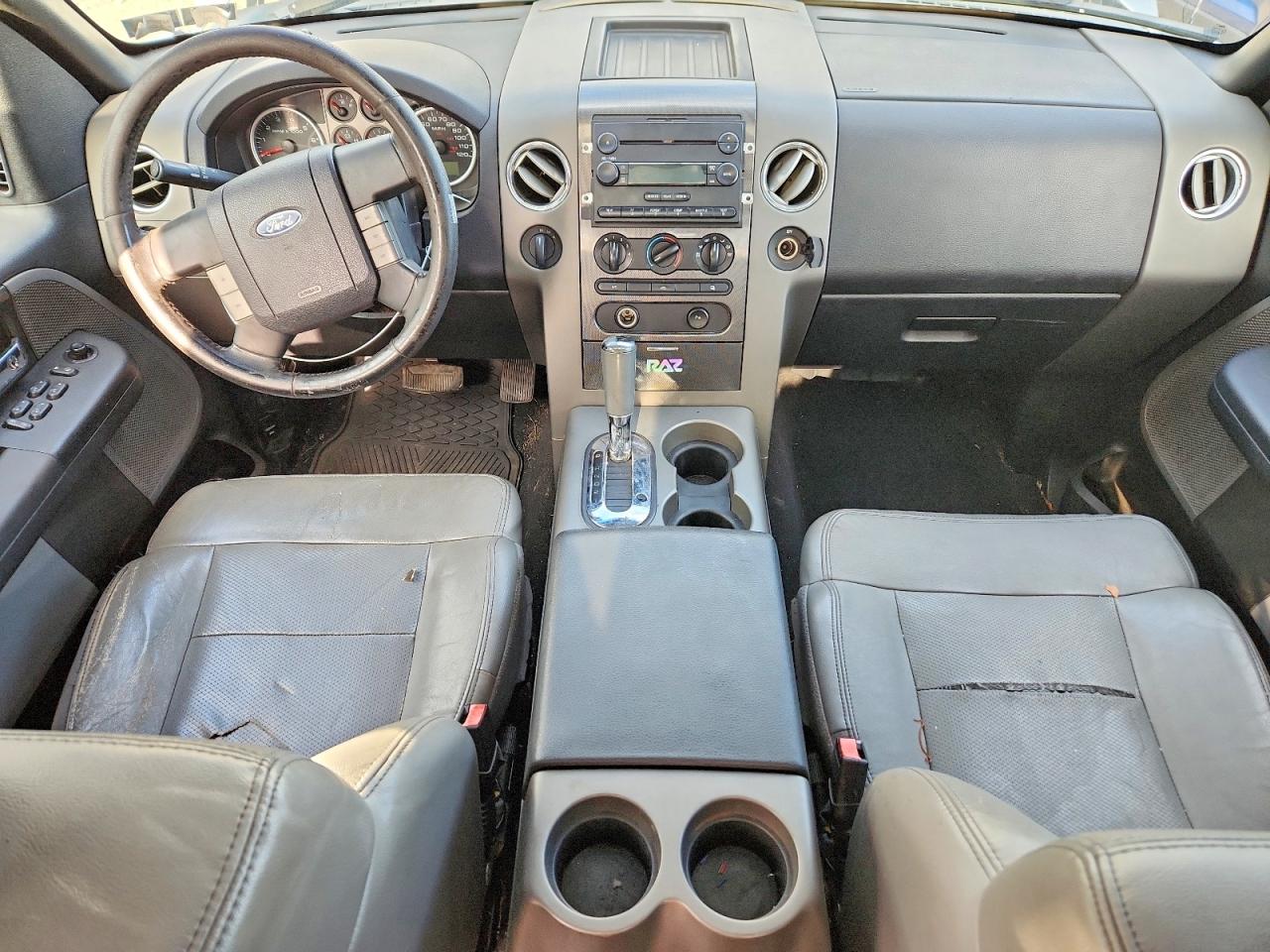 2005 Ford F-150 Styleside Silver vin: 1FTPW14555KD36876