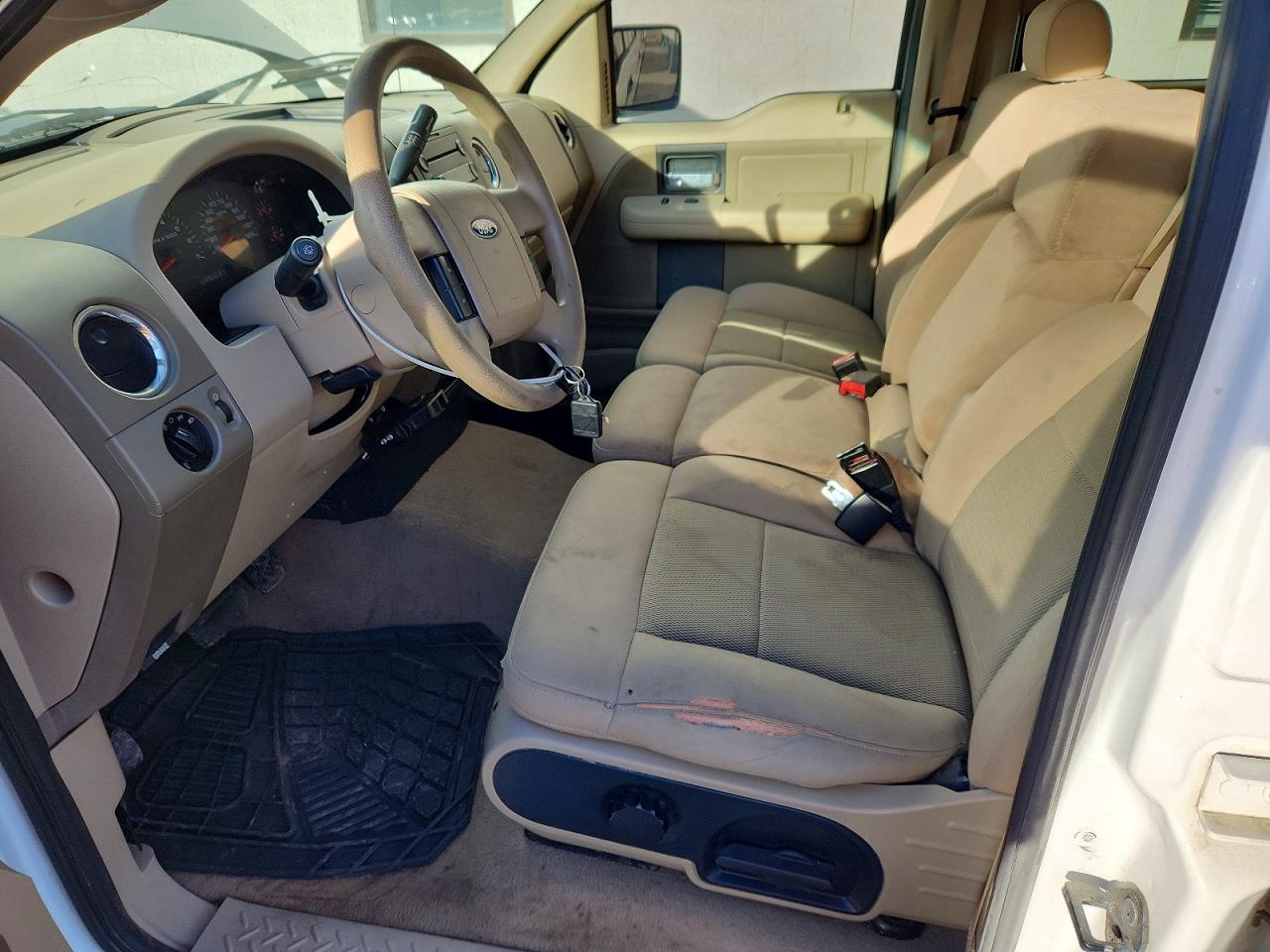 2005 Ford F150 Supercrew White vin: 1FTPW14555KD59526