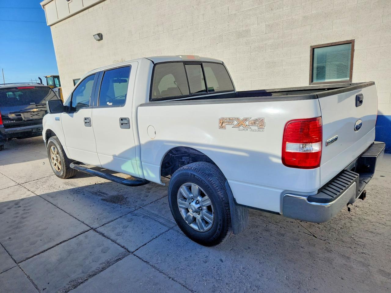 2005 Ford F150 Supercrew White vin: 1FTPW14555KD59526