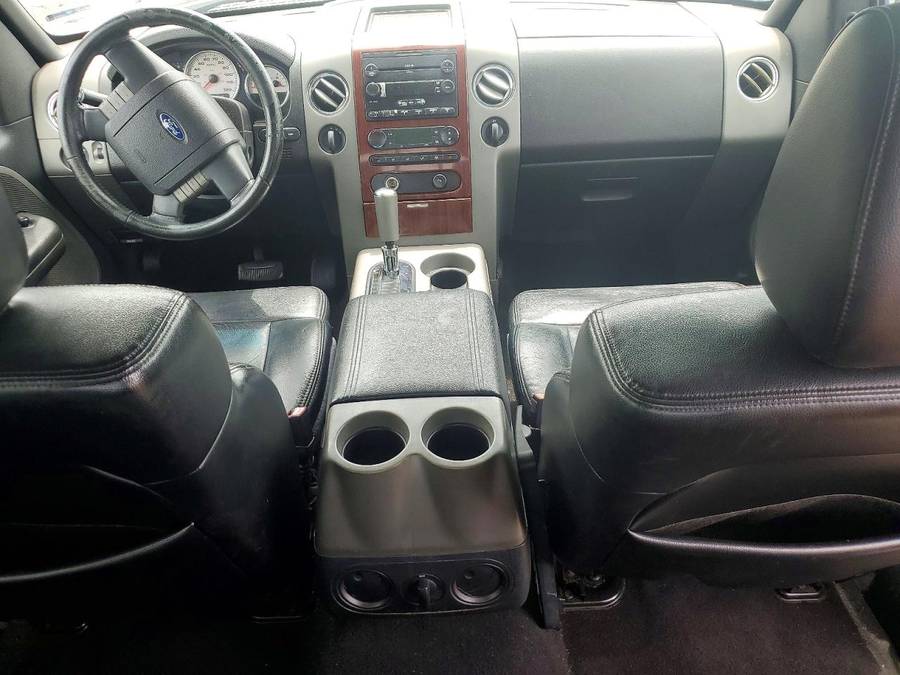 2005 Ford F150 Supercrew Maroon vin: 1FTPW14555KE04917