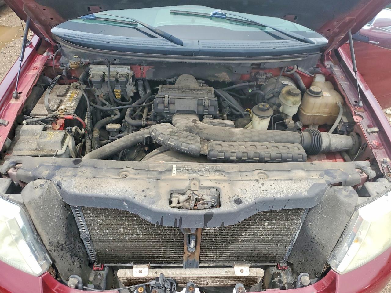 2005 Ford F150 Supercrew Maroon vin: 1FTPW14555KE04917