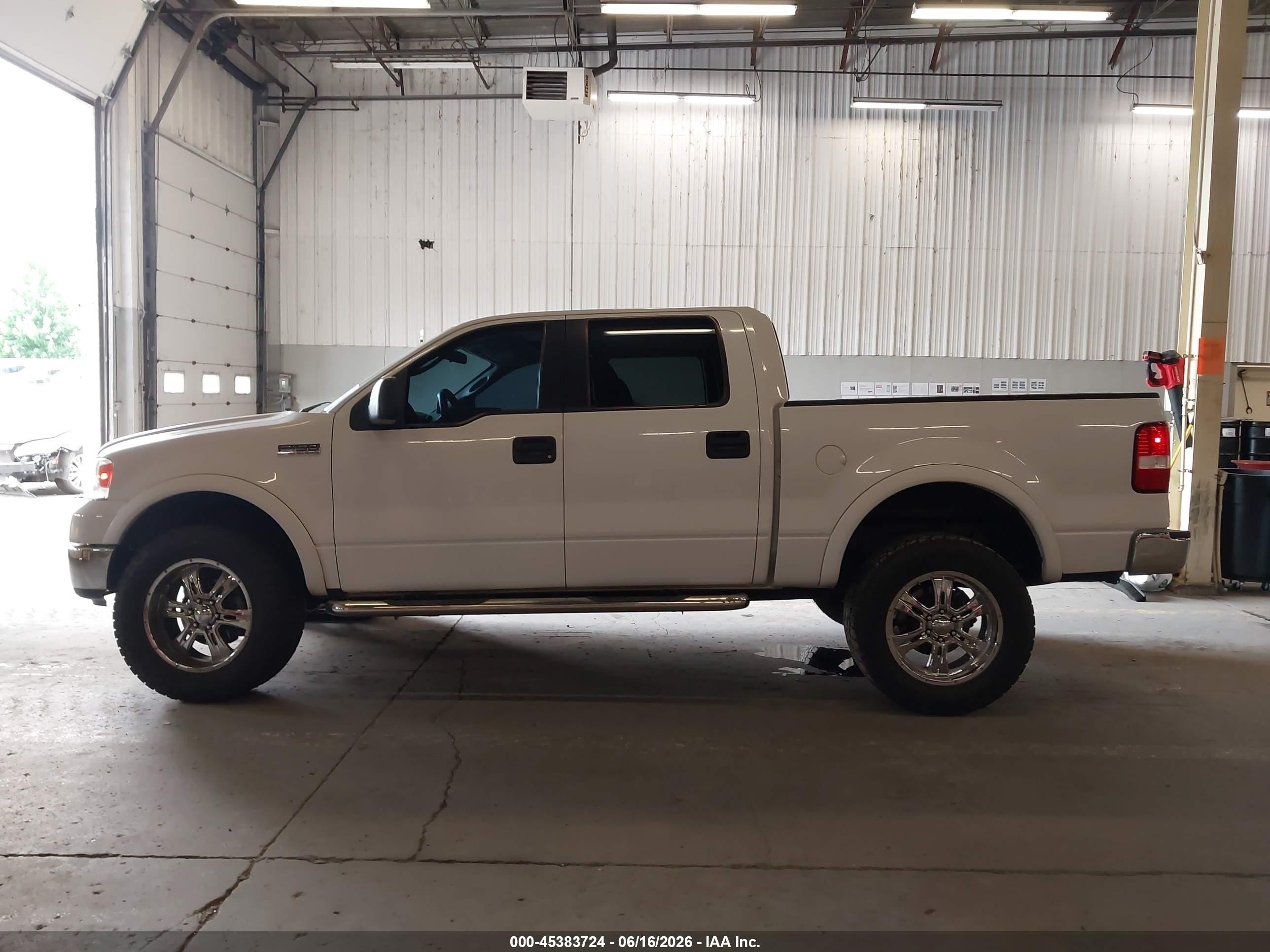 2005 Ford F-150 Fx4/lariat/xlt White vin: 1FTPW14555KE61814