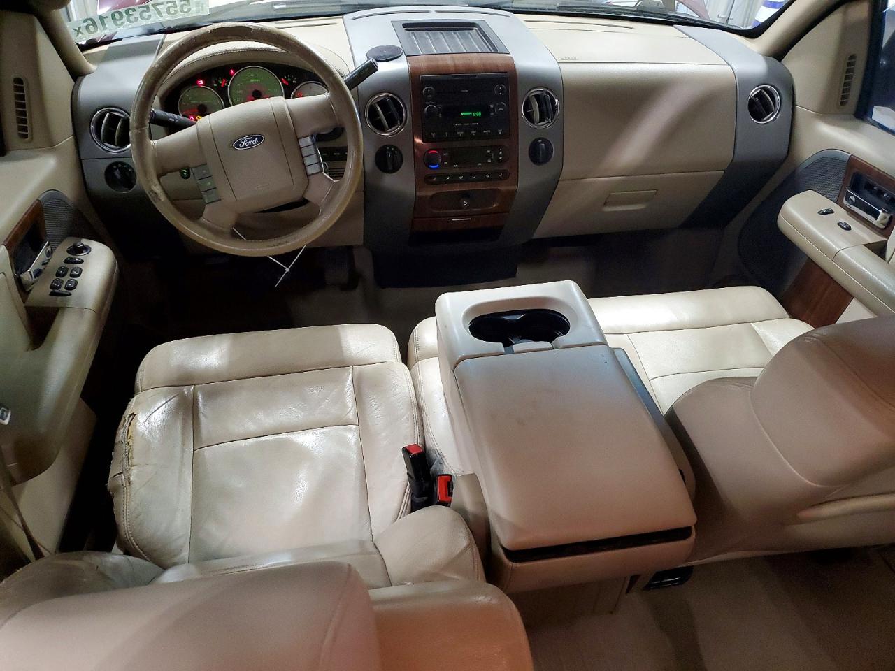 2004 Ford F150 Supercrew Red vin: 1FTPW14564KC11657