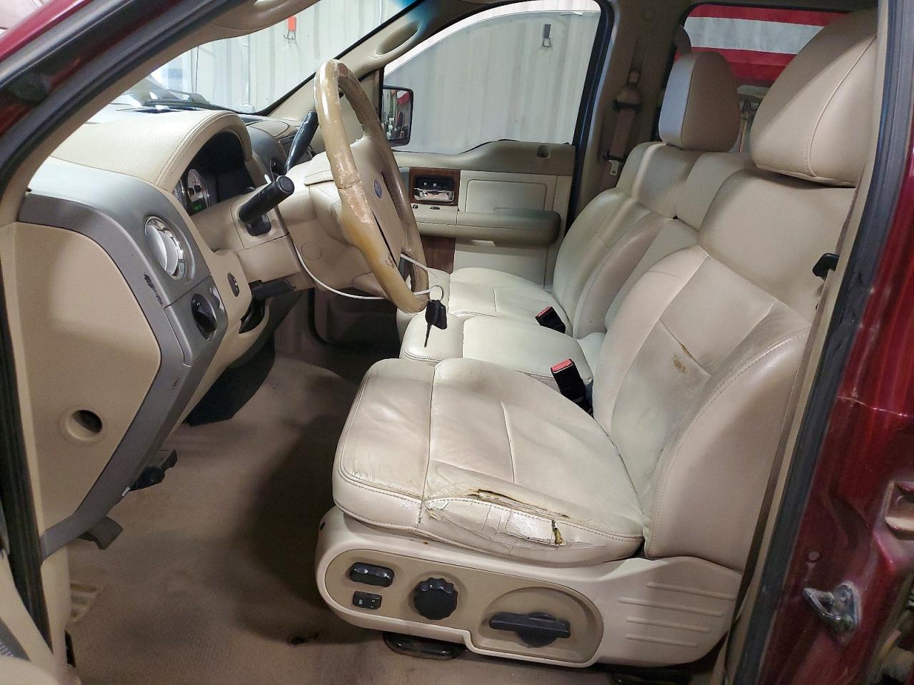 2004 Ford F150 Supercrew Red vin: 1FTPW14564KC11657