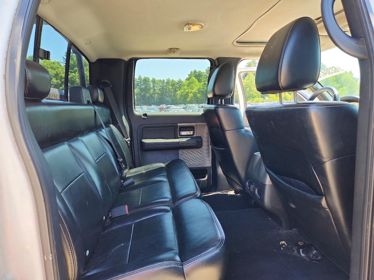 2005 Ford F150 Supercrew White vin: 1FTPW14565FA28950
