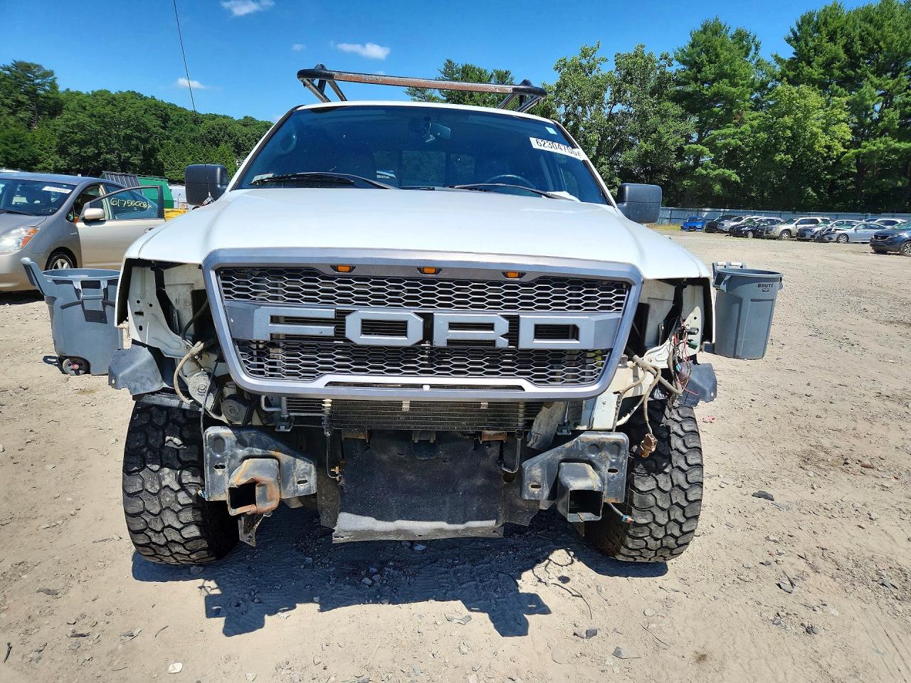 2005 Ford F150 Supercrew White vin: 1FTPW14565FA28950