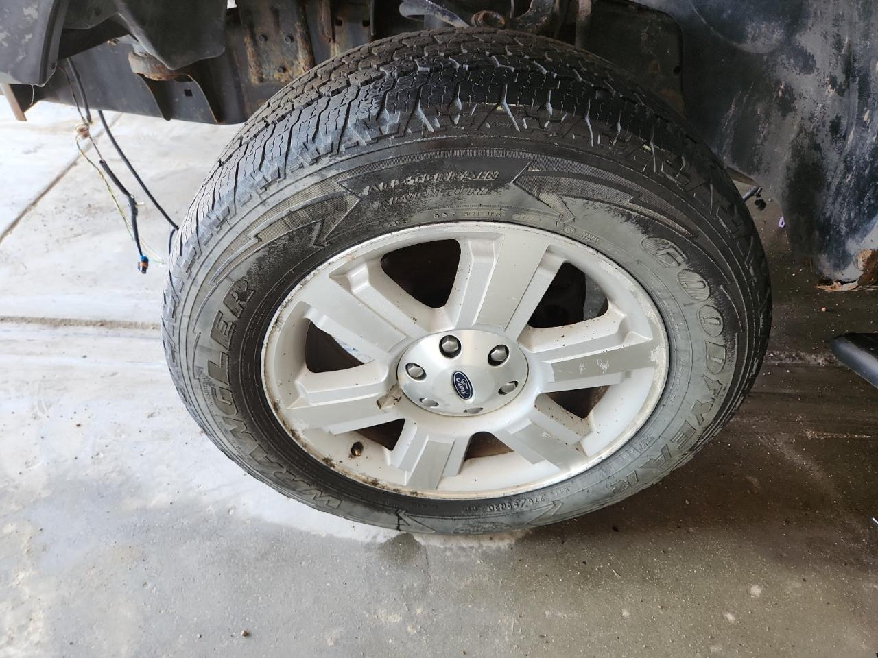 2005 Ford F150 Supercrew Коричневый vin: 1FTPW14565FB73194 Damage: Left Front Wheel, Curb Rash, > 12 Inches