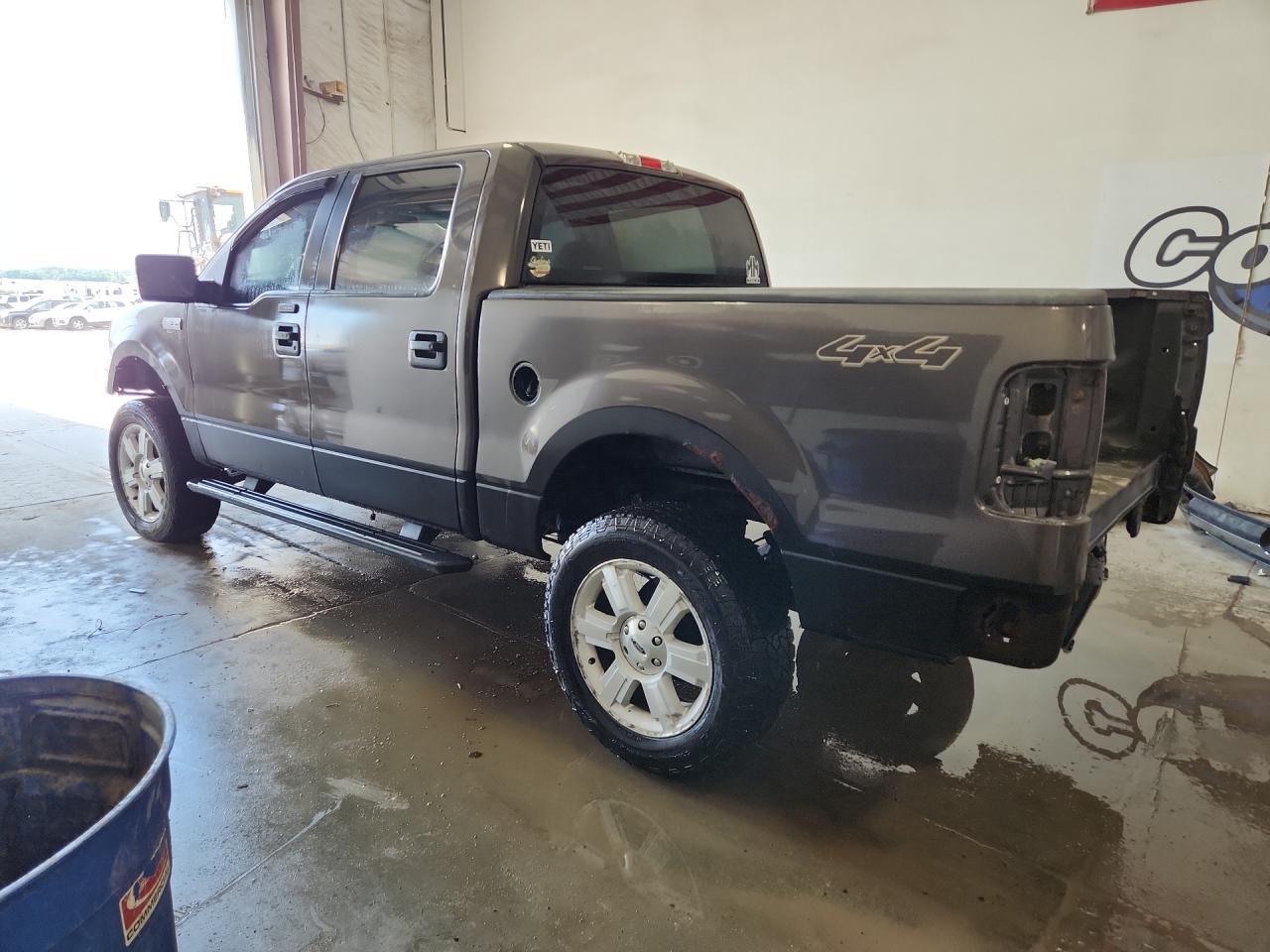 2005 Ford F150 Supercrew Коричневый vin: 1FTPW14565FB73194 Damage: Left Fuel Door, Missing, Replacement Required