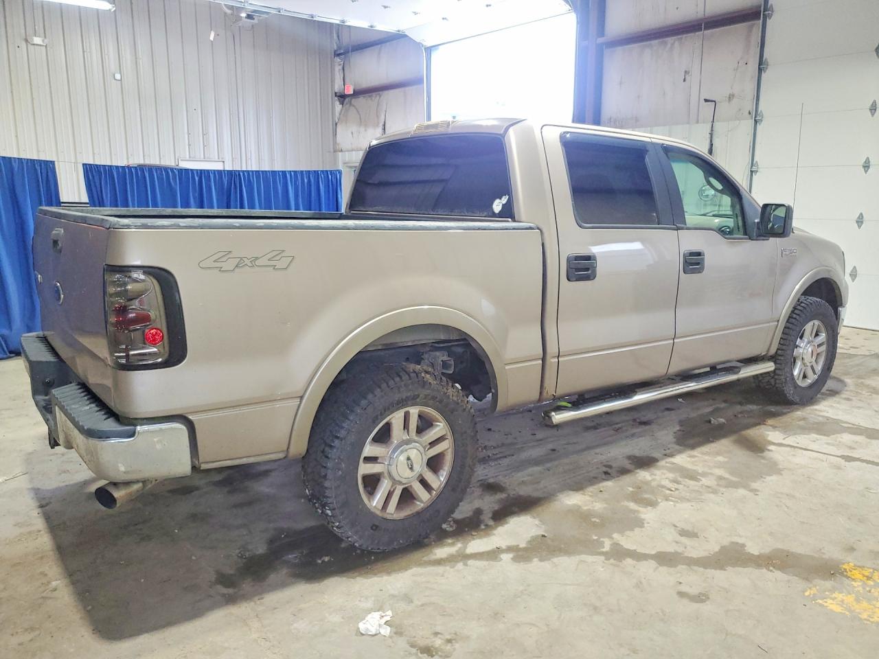2005 Ford F150 Supercrew Gold vin: 1FTPW14565KC00353