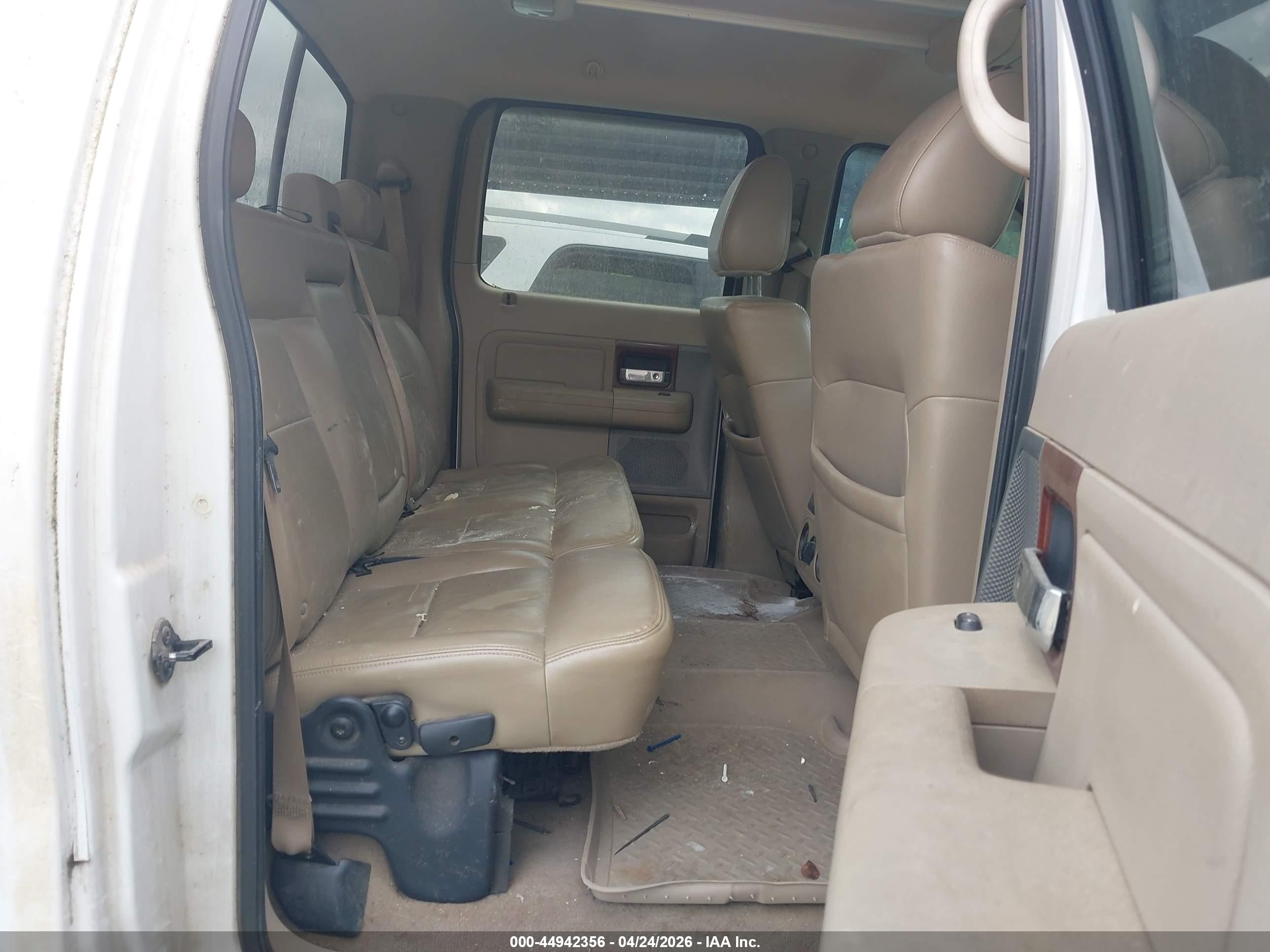 2005 Ford F-150 Fx4/lariat/xlt White vin: 1FTPW14565KC82956