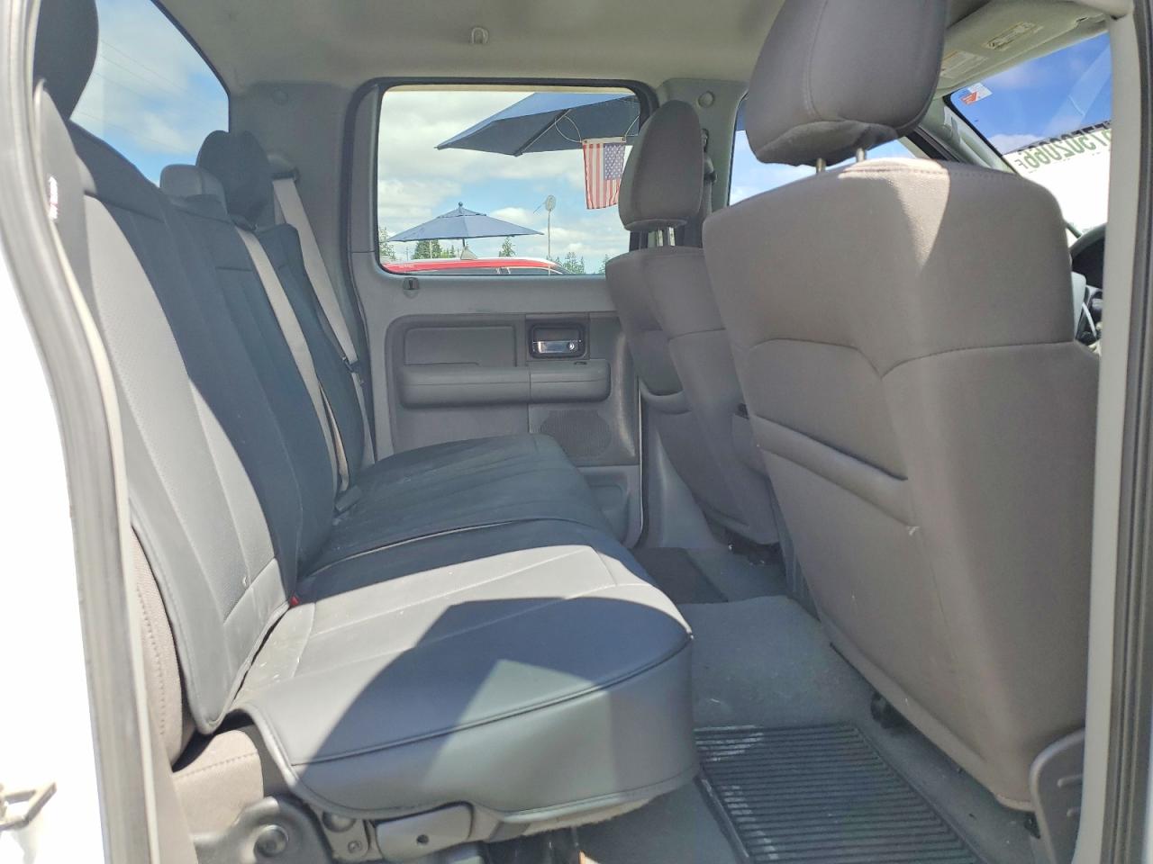 2006 Ford F150 Supercrew White vin: 1FTPW14566FB56297