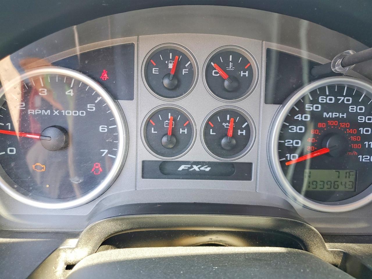 2008 Ford F150 Supercrew Red vin: 1FTPW14568FC12371