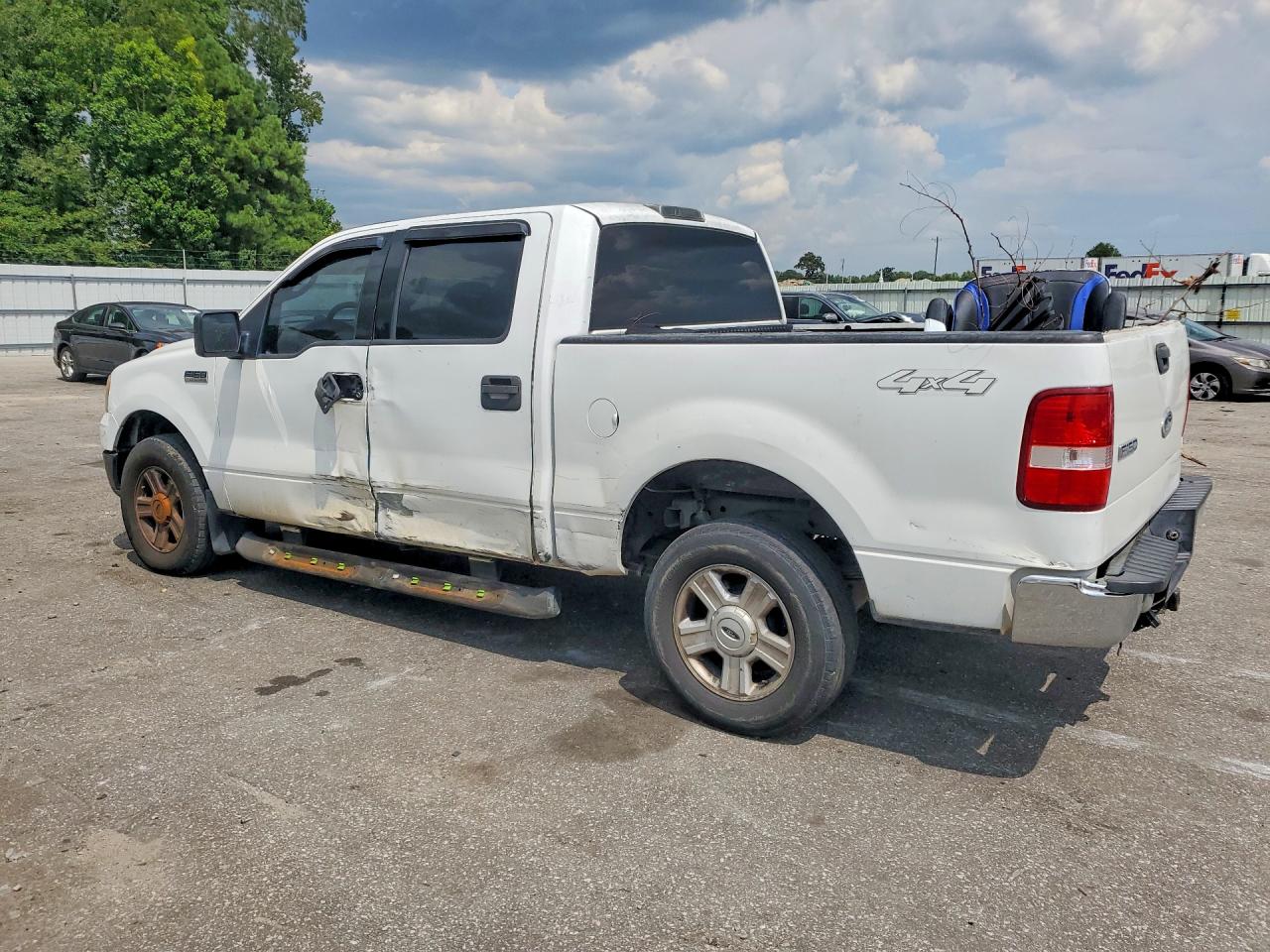 2004 Ford F150 Supercrew White vin: 1FTPW14574KC14051