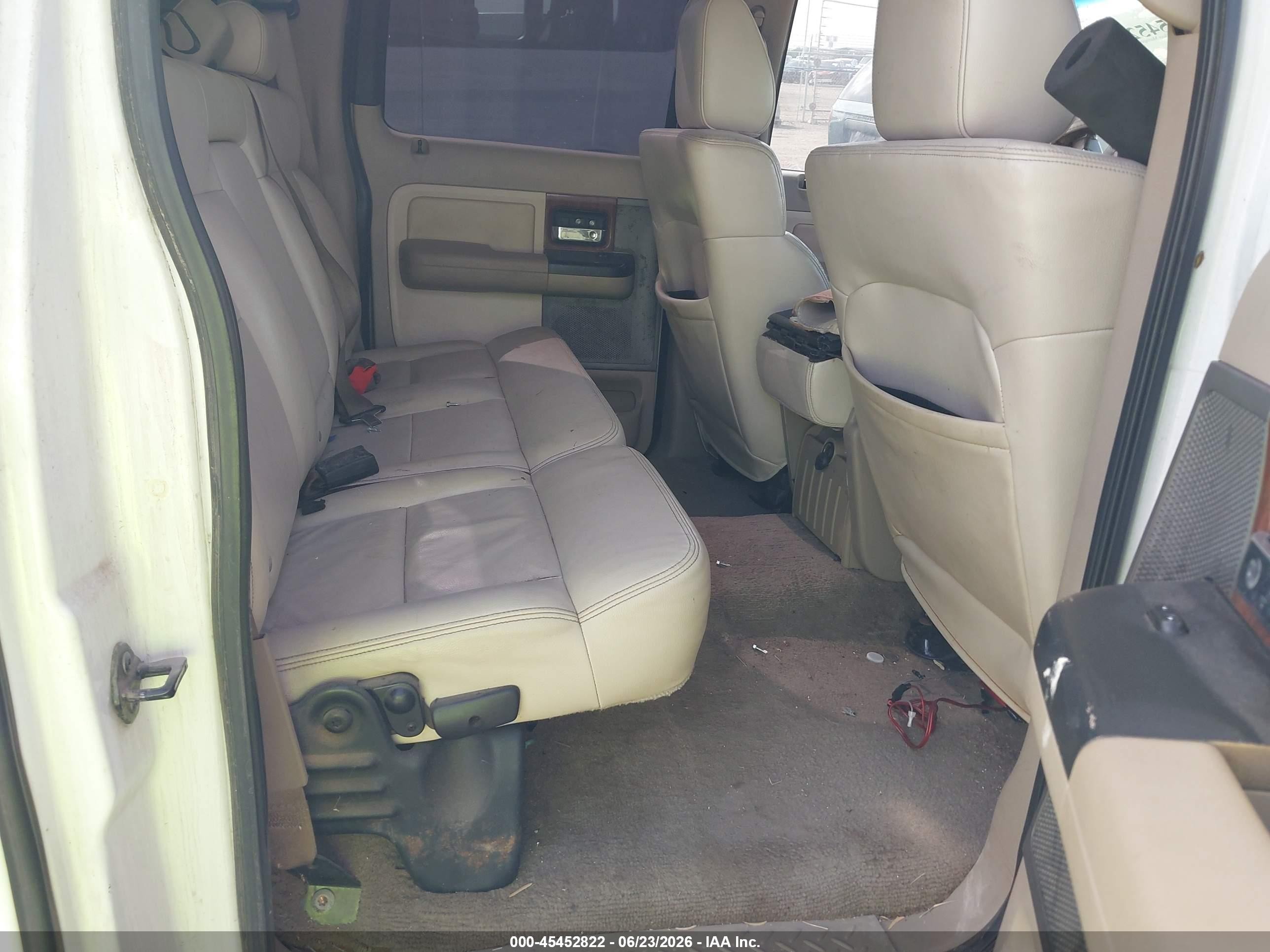 2004 Ford F-150 Fx4/lariat/xlt White vin: 1FTPW14574KD82188