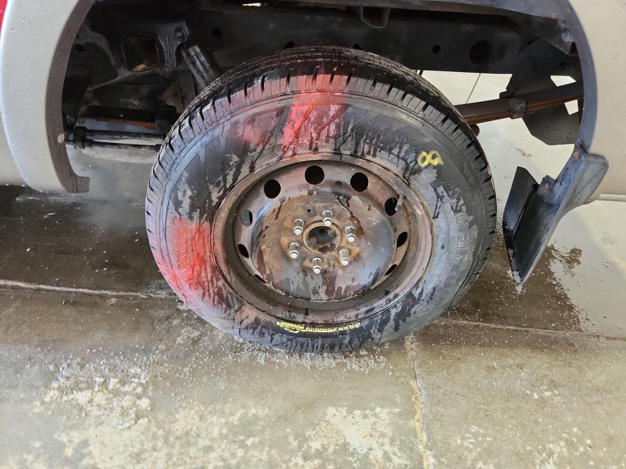 2005 Ford F150 Supercrew Red vin: 1FTPW14575FB06149 Damage: Left Rear Wheel, Missing, Replacement Required