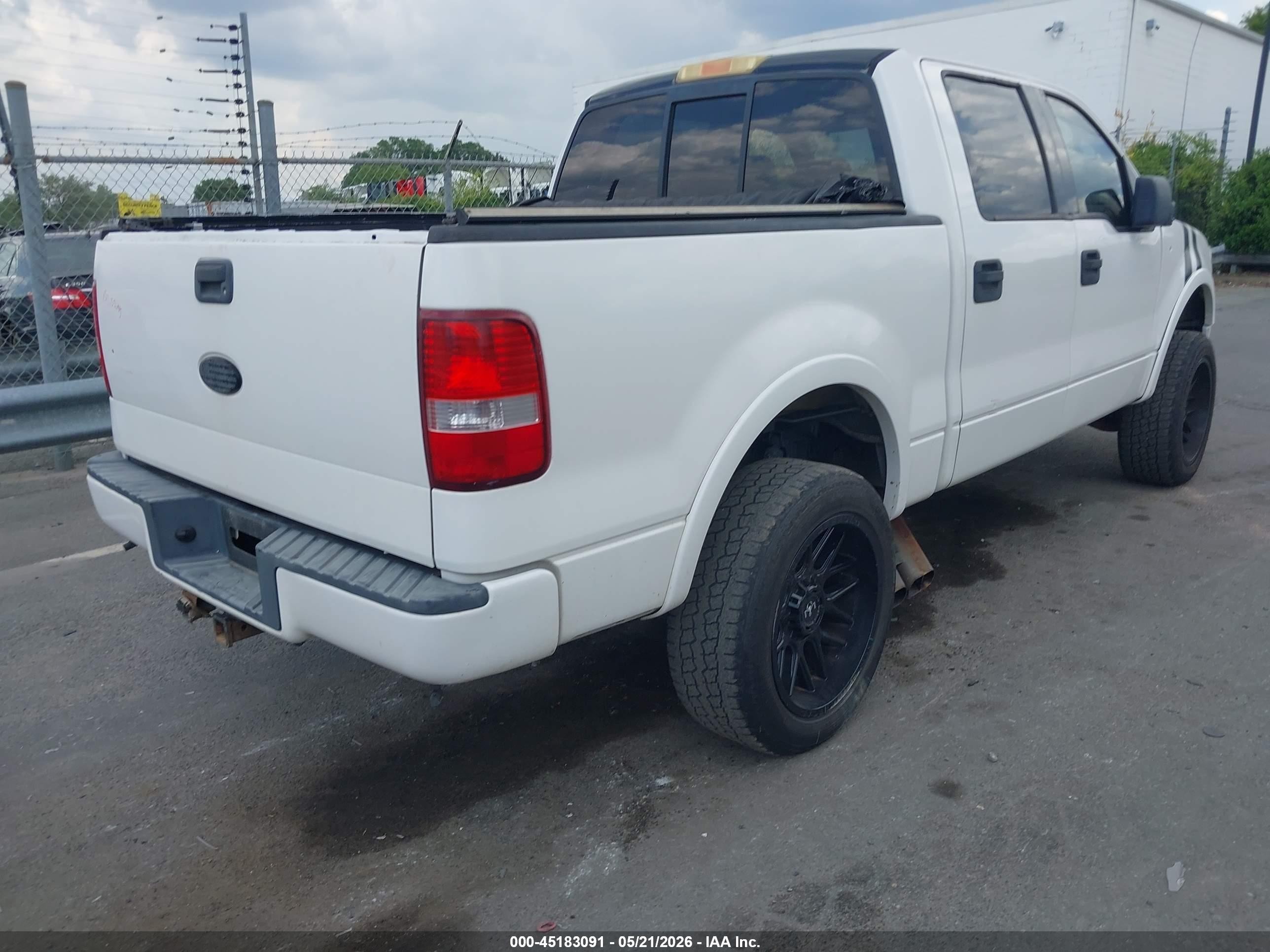 2004 Ford F-150 Fx4/lariat/xlt White vin: 1FTPW14584KA01142