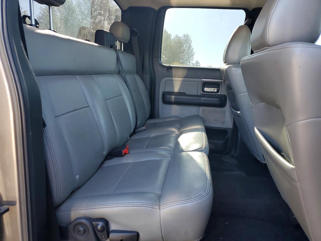 2005 Ford F150 Supercrew Gray vin: 1FTPW14585KE79787