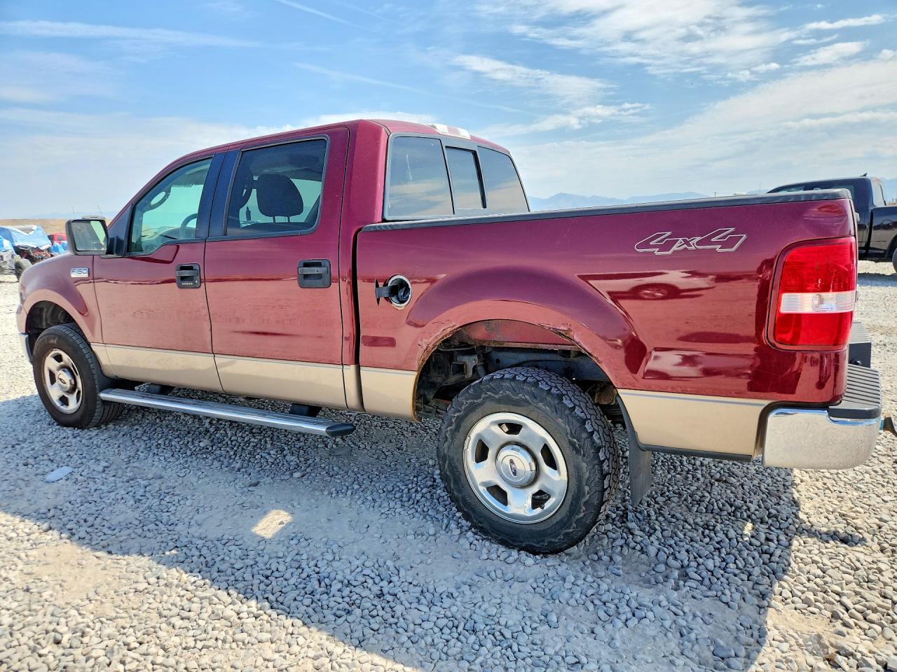 2005 Ford F150 Supercrew Burgundy vin: 1FTPW14585KF08611
