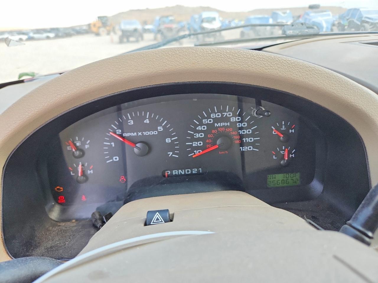 2005 Ford F150 Supercrew Burgundy vin: 1FTPW14585KF08611