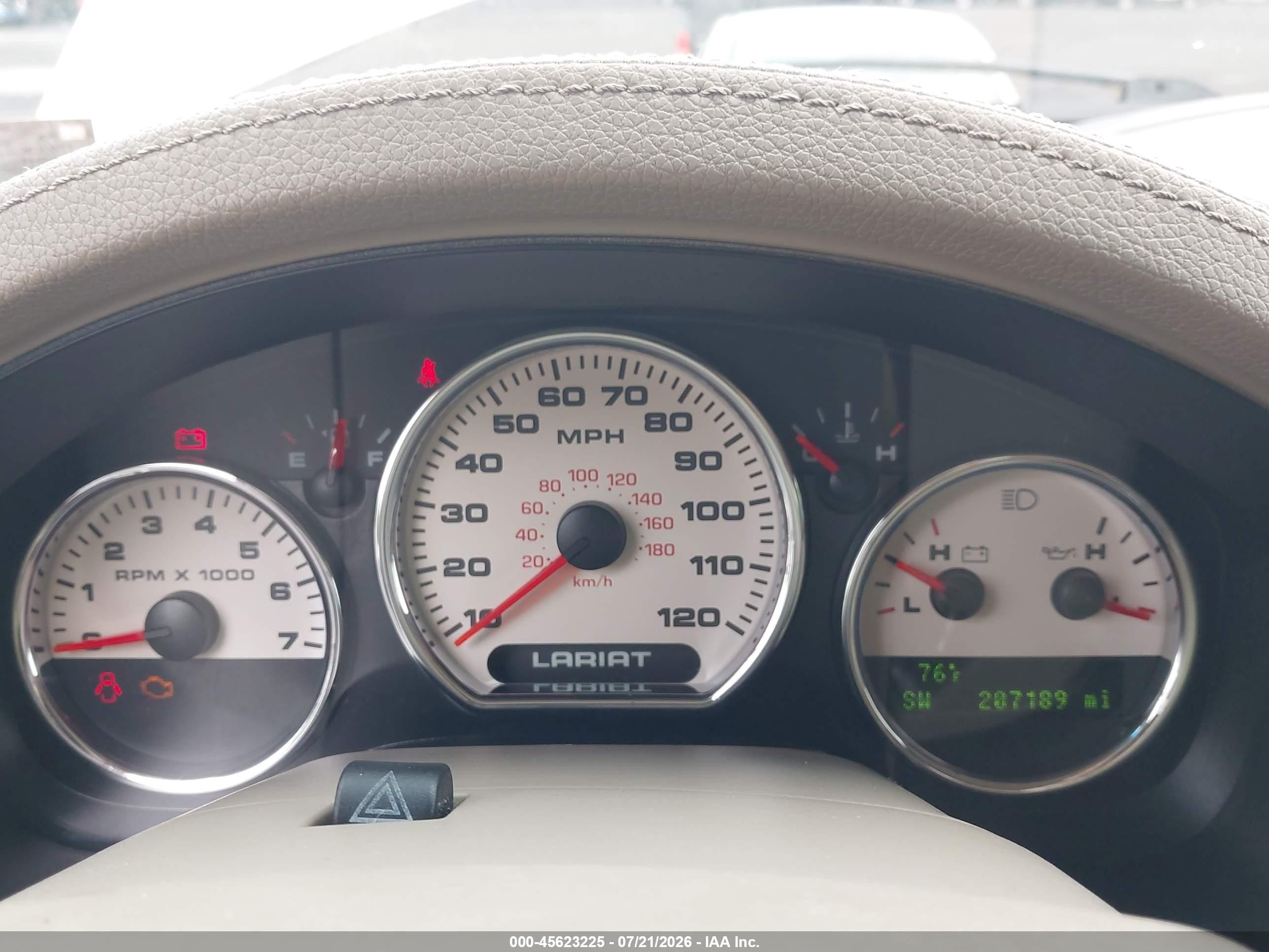 2008 Ford F-150 Lariat White vin: 1FTPW14588FA41199