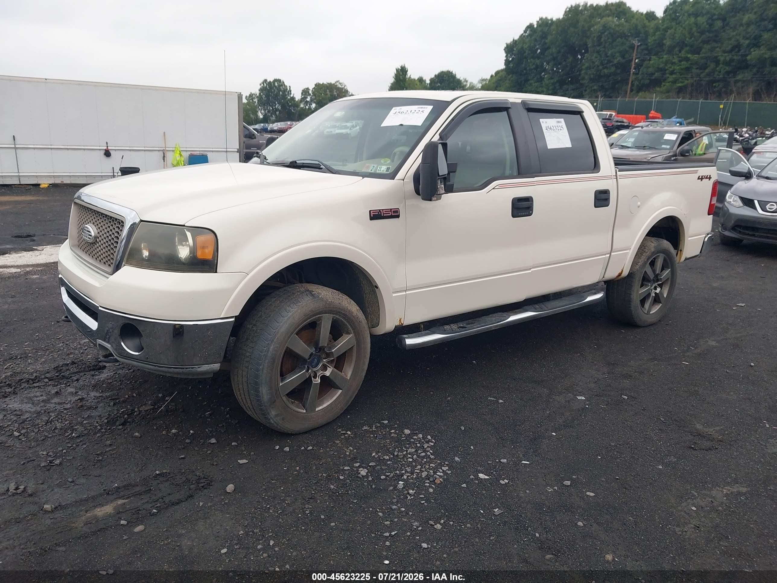 2008 Ford F-150 Lariat White vin: 1FTPW14588FA41199