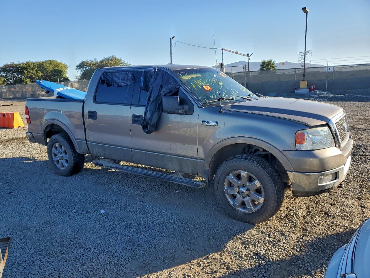 2004 Ford F150 Supercrew Tan vin: 1FTPW14594KA74570