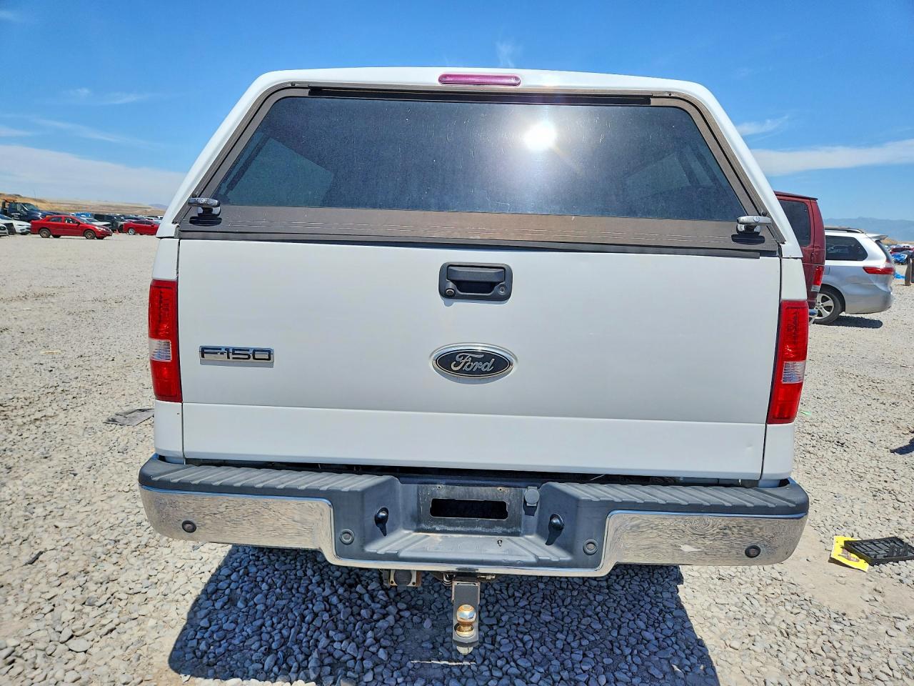 2005 Ford F150 Supercrew White vin: 1FTPW14595KC35369
