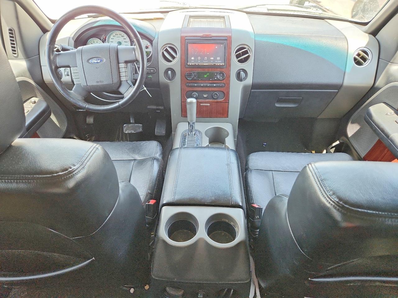 2005 Ford F150 Supercrew White vin: 1FTPW14595KC35369