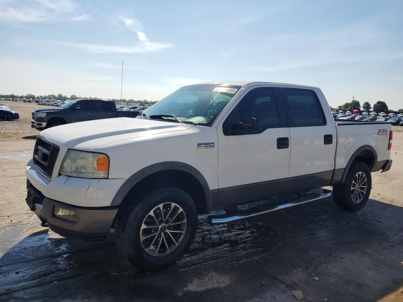 2005 Ford F150 Supercrew White vin: 1FTPW14595KD34838