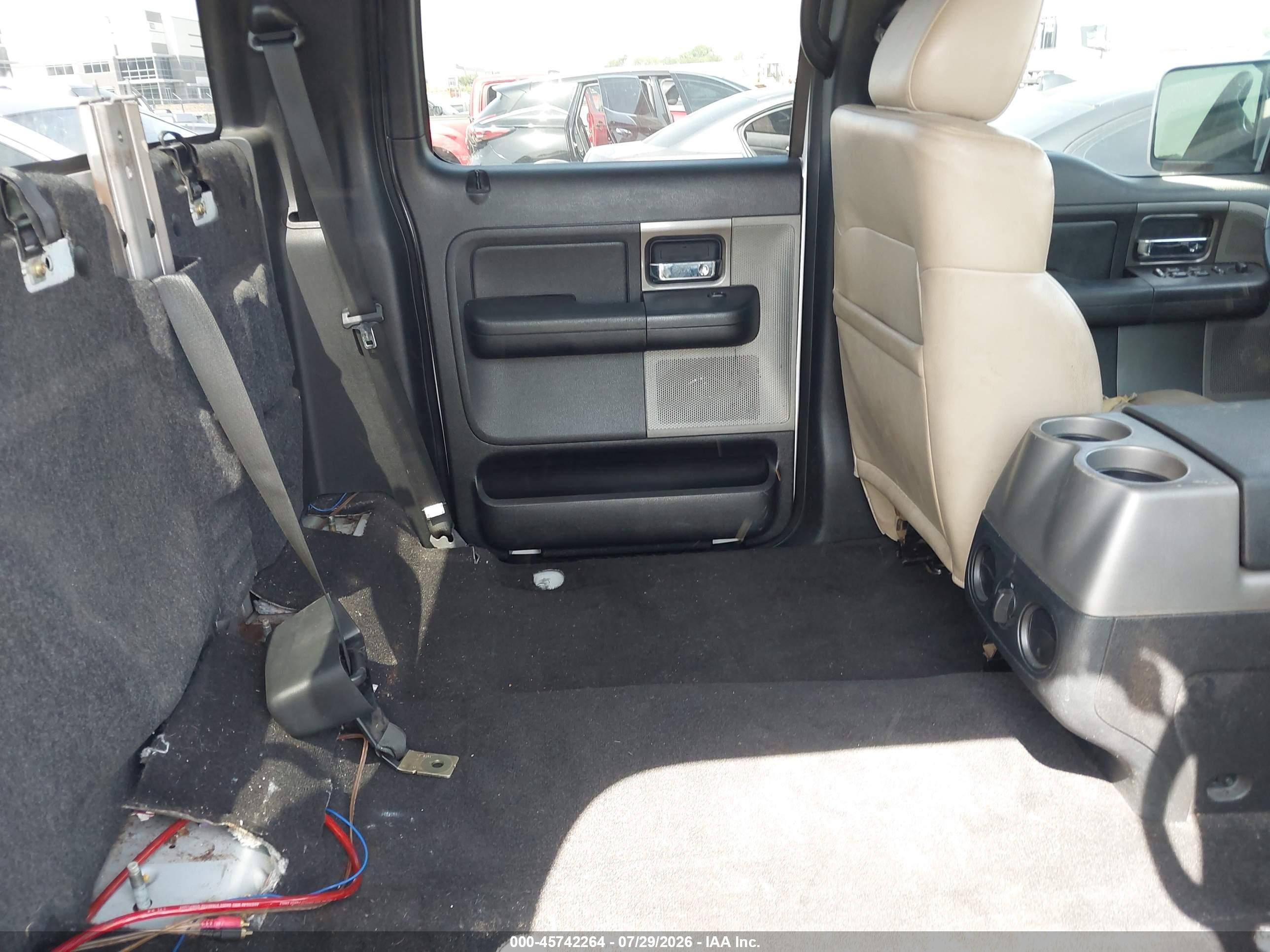 2005 Ford F-150 Fx4/lariat/xlt White vin: 1FTPW14595KD95705