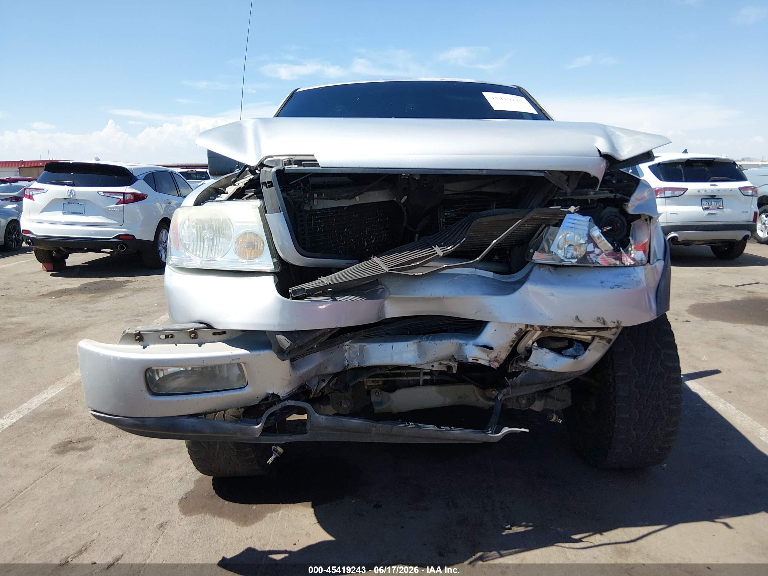 2004 Ford F-150 Fx4/lariat/xlt Silver vin: 1FTPW145X4KC42295