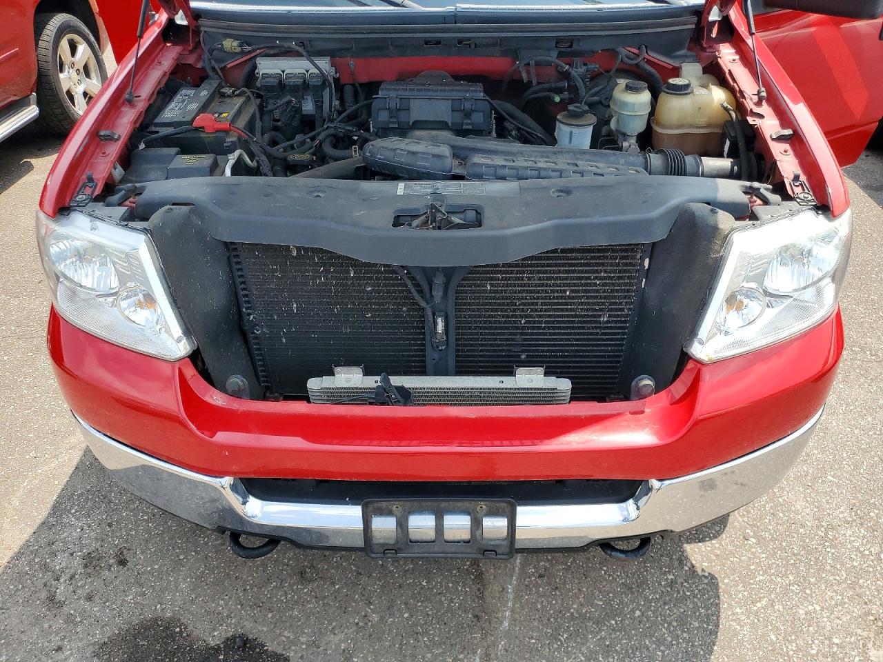 2005 Ford F-150 Red vin: 1FTPW145X5FB73196