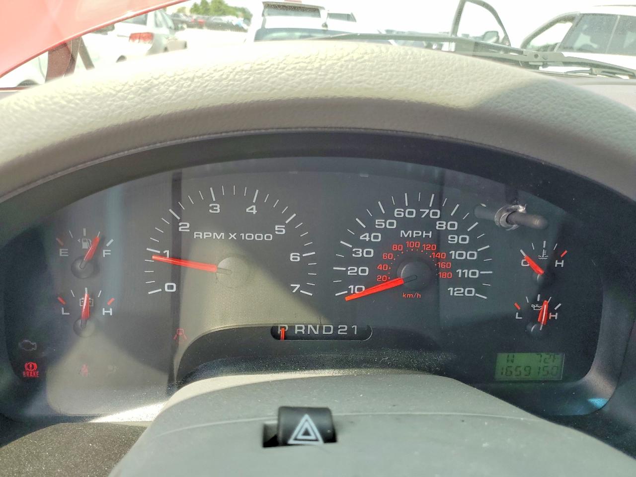 2005 Ford F-150 Red vin: 1FTPW145X5FB73196