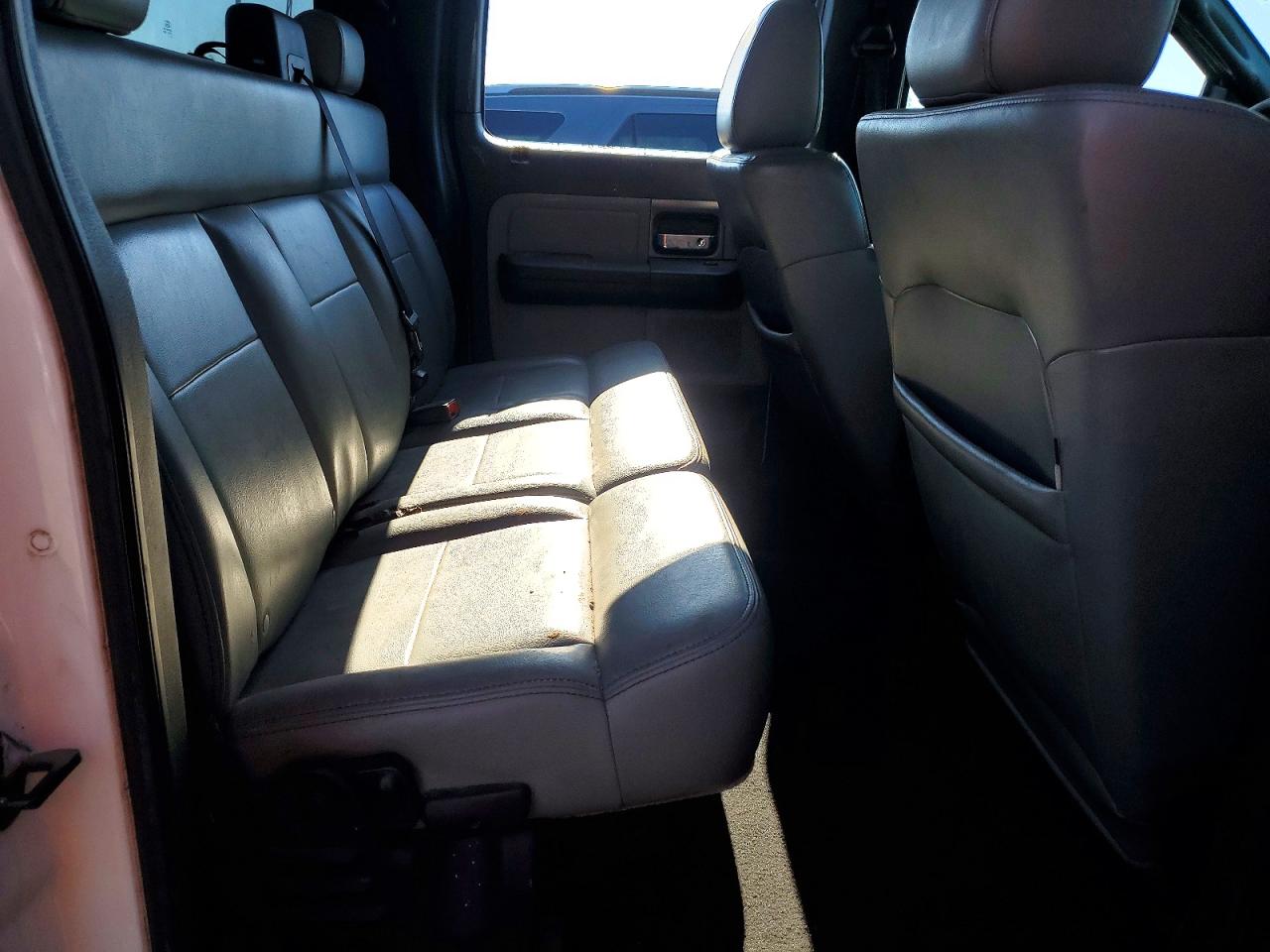 2005 Ford F150 Supercrew White vin: 1FTPW145X5KC16796