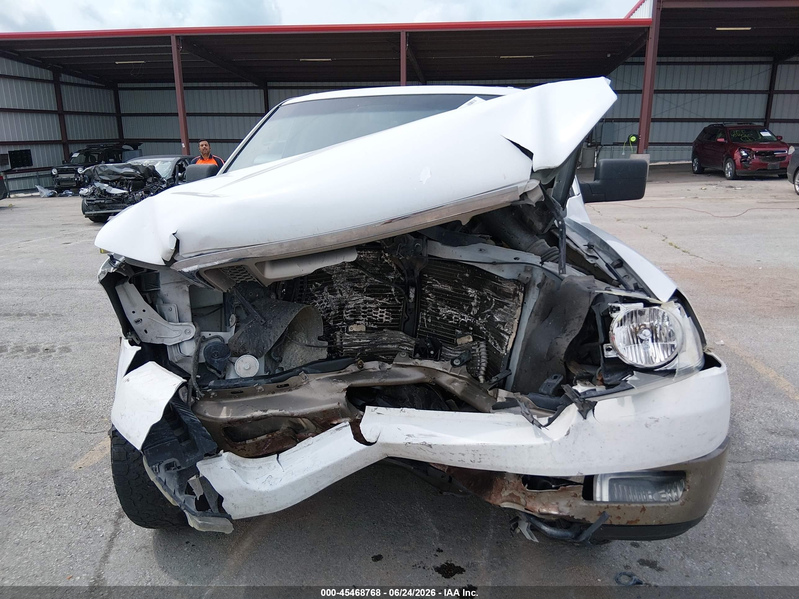 2005 Ford F-150 Fx4/lariat/xlt White vin: 1FTPW145X5KE37542