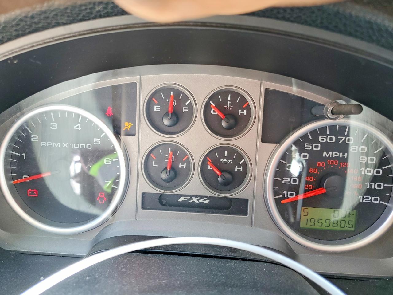 2008 Ford F150 Supercrew White vin: 1FTPW14V08FC11247